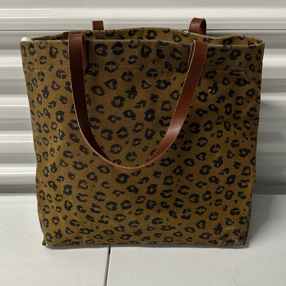 Handbags - Brown and black leopard canvas tote